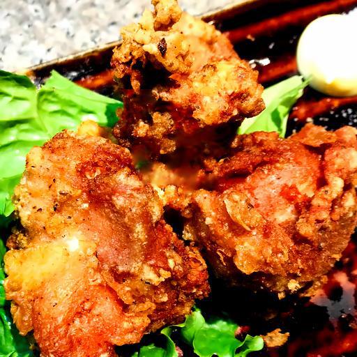 ui-ga-rut-xuong-chien-gion-deep-fried-chicken-s-thigh-in-japanese-style