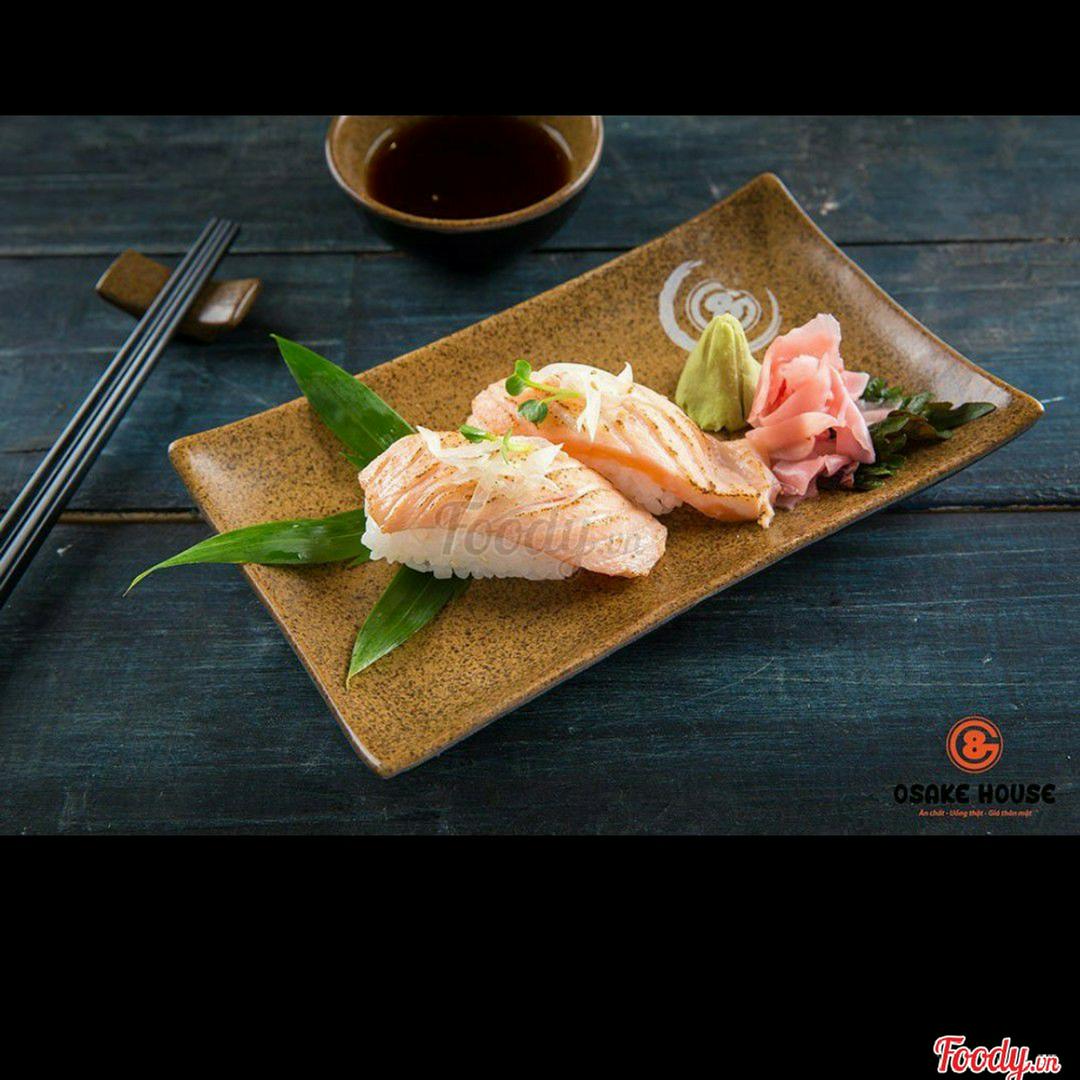 nigiri-ca-hoi-nuong-grill-salmon-nigiri