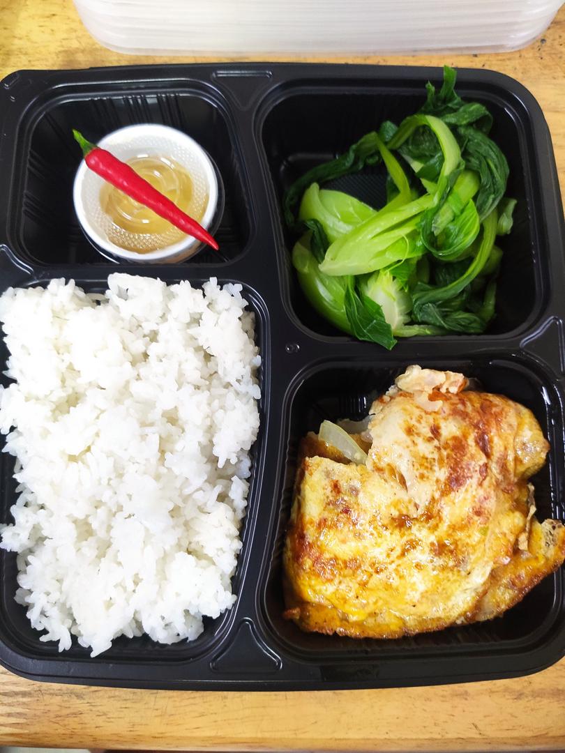 com-trung-chien-thit