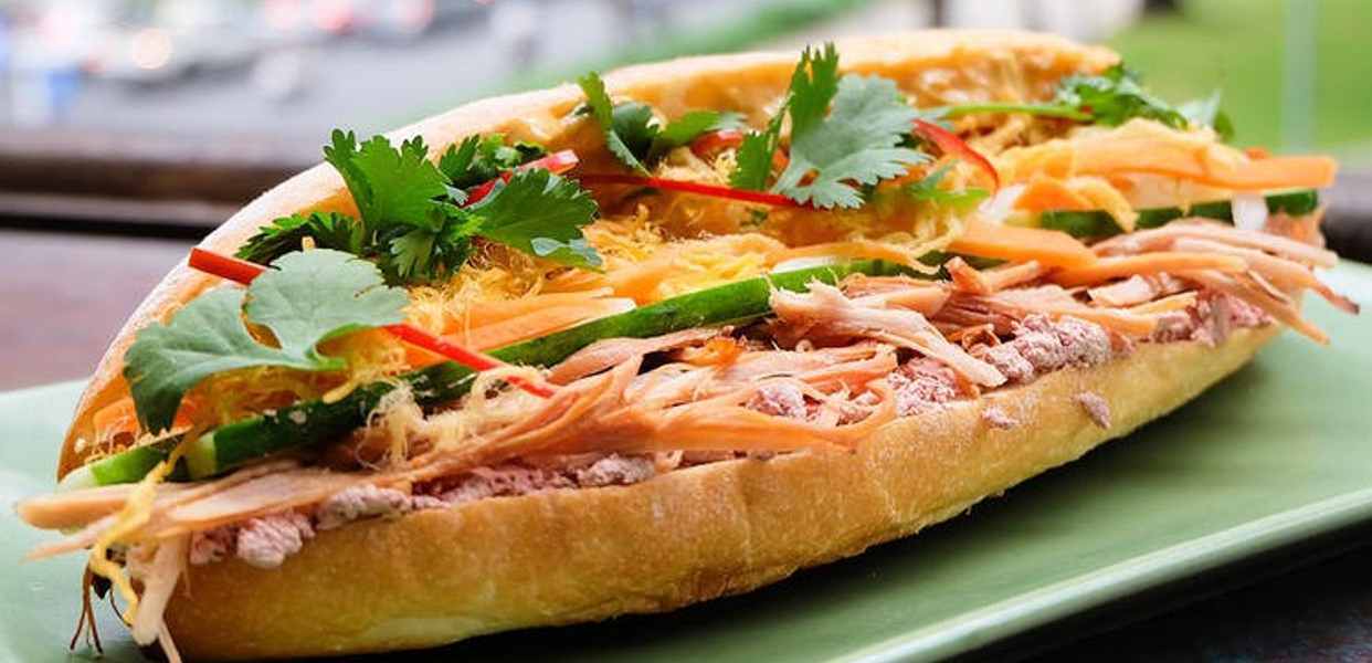 mai-huong-banh-mi-xoi-nguyen-thi-inh
