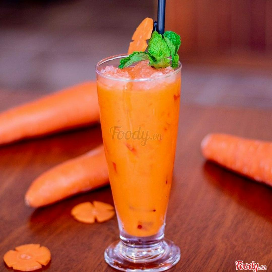 nuoc-ep-ca-rot-1000ml