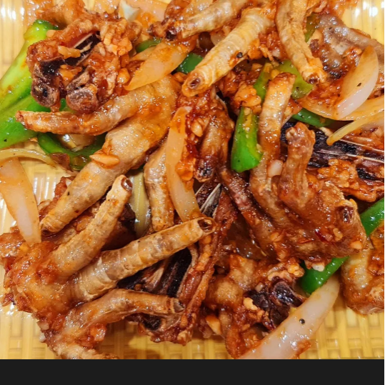 chan-ga-rut-xuong-xao-xa-te