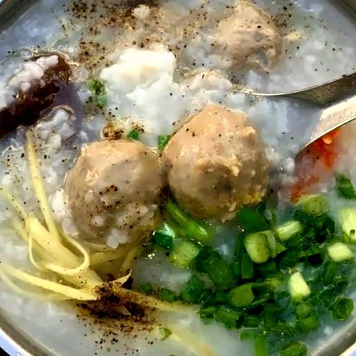 chao-xuong-thit-xay-bo-vien