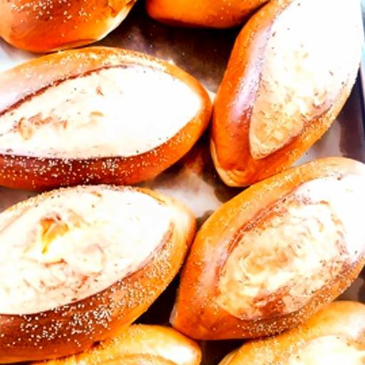 banh-mi-tuoi-bo-phap