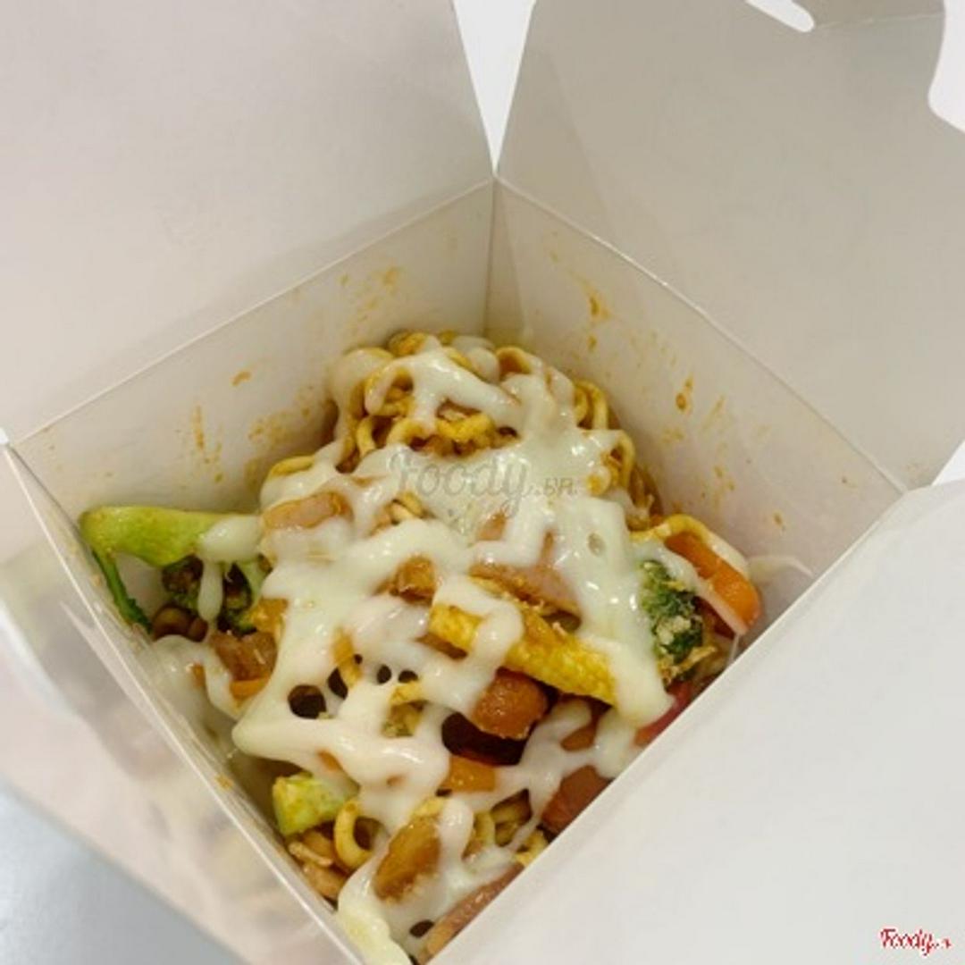 my-xuc-xich-thit-nguoi-phomai