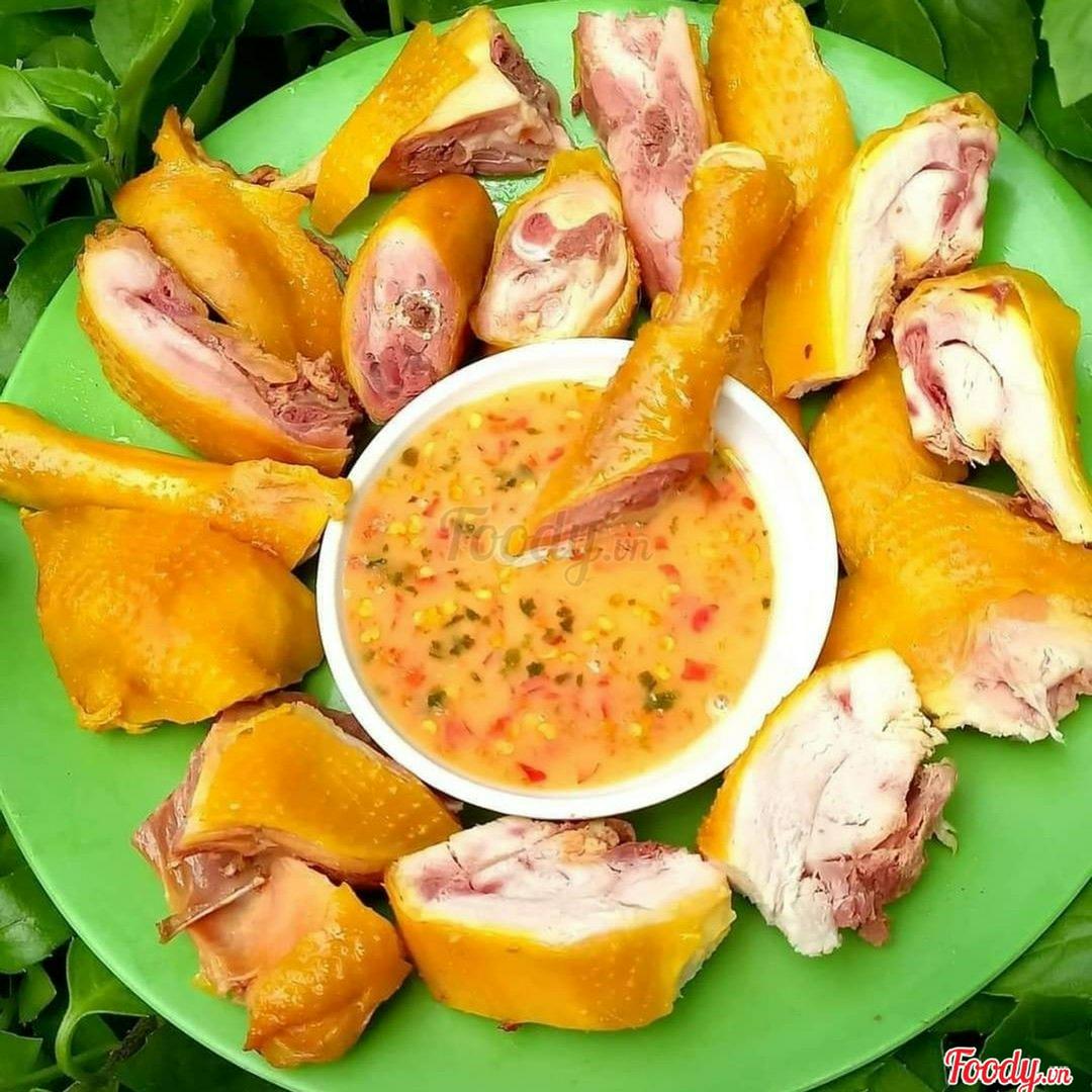 ga-u-muoi-nua-con-nong-hoi-an-lien