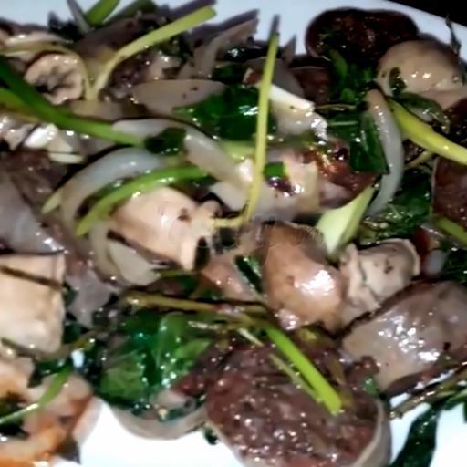 long-thap-cam-xao-hanh-ram