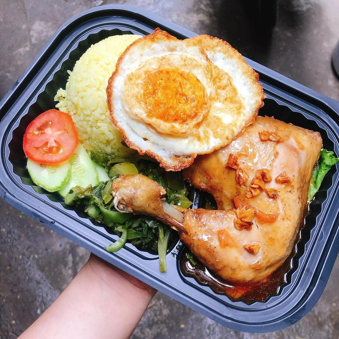 com-ga-goc-4-sieu-to-khong-lo-tuy-chon-sot