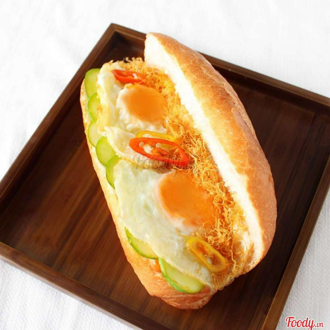 banh-mi-cha-trung