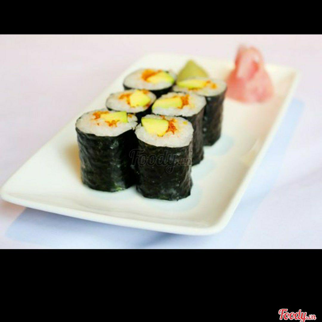 sushi-ca-hoi-bo-avocado-salmon-sushi