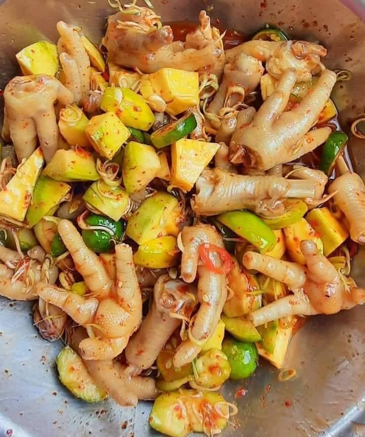 chan-ga-rut-xuong-hop-nho