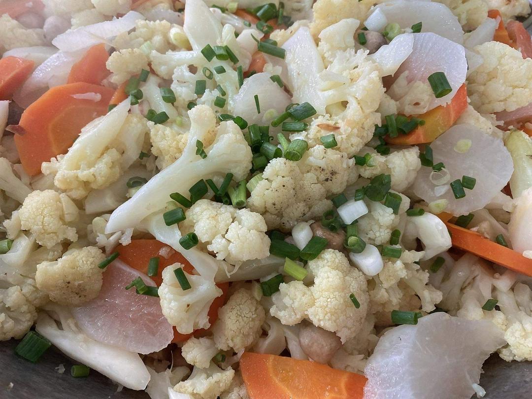 com-au-ve-xao-thit-nac