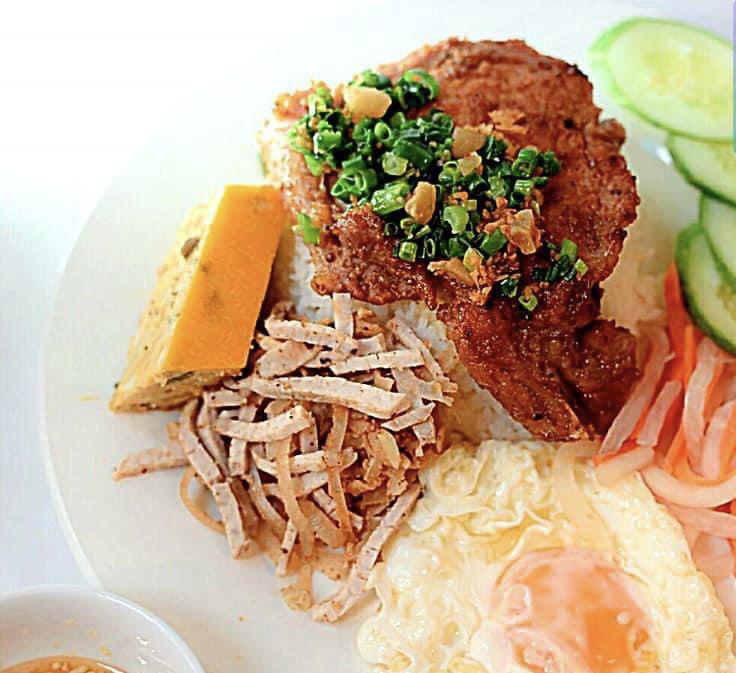 com-tam-suon-bi-cha-trung