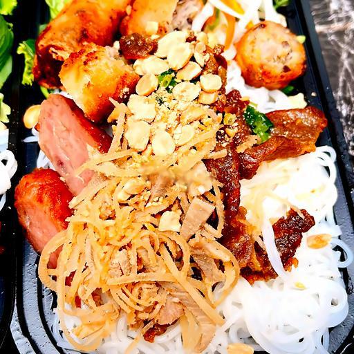 bun-thit-nuong-at-biet