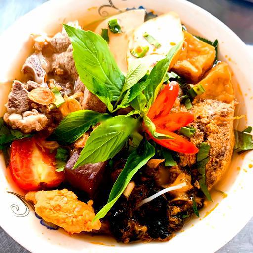 bun-rieu-cua-cha-oc-moc