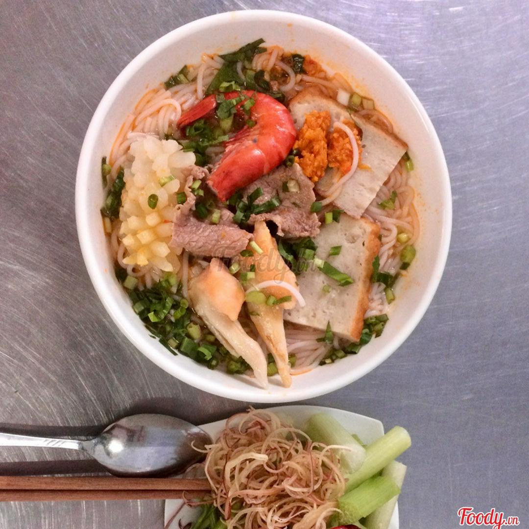 bun-thai-thap-cam-2-yaourt-sa-xi-uop-lanh