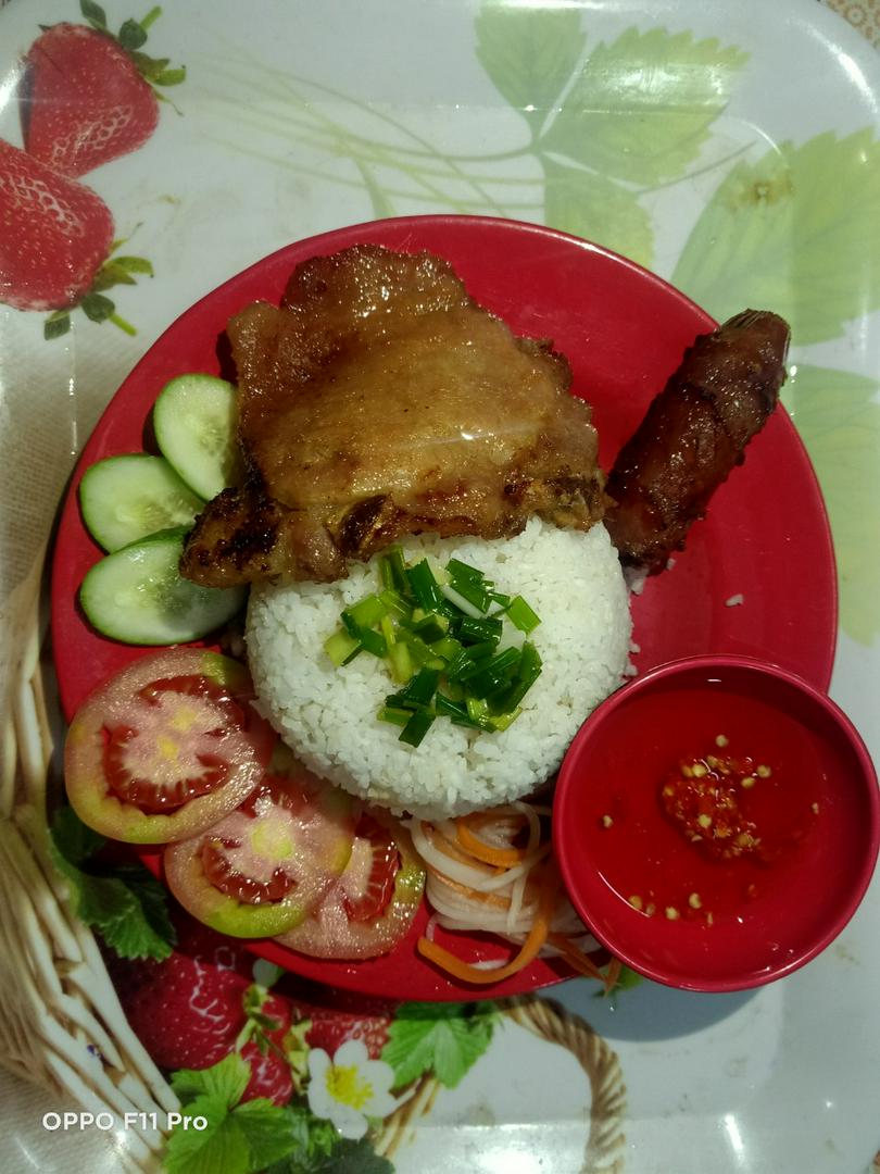 com-suon-nuong-lap-xuong