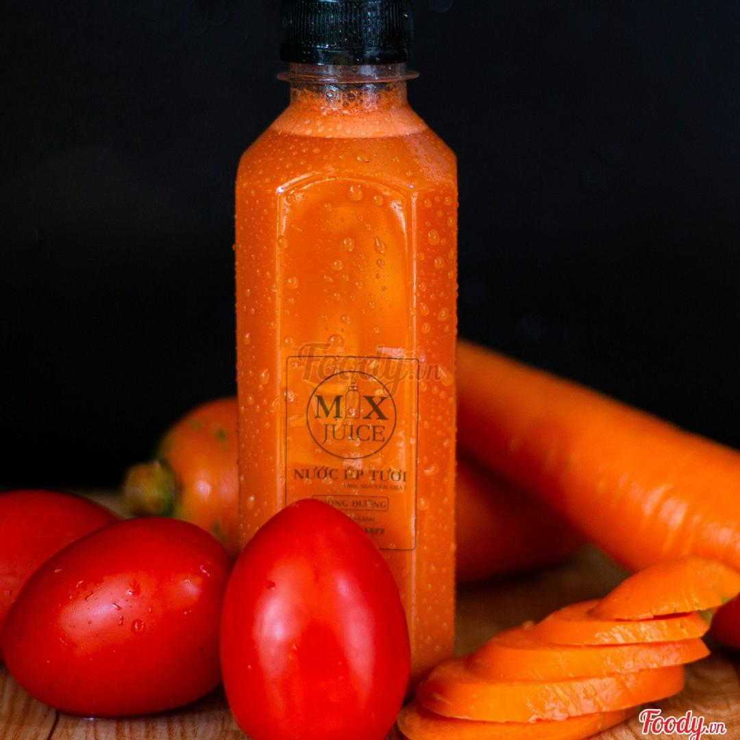 nuoc-ep-ca-chua-ca-rot