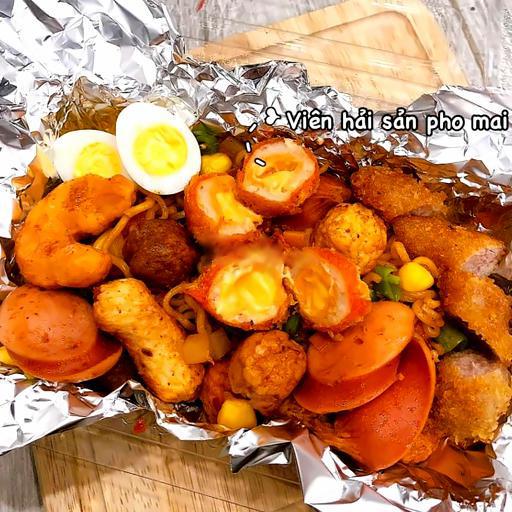 my-full-topping-nem-chua