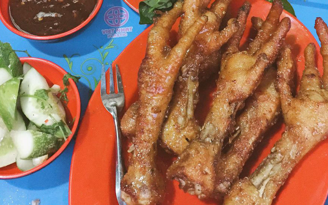 quynh-nga-chan-ga-da-day-nuong-ly-van-phuc