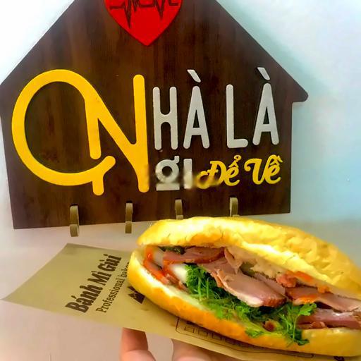 banh-mi-thit-heo-quay