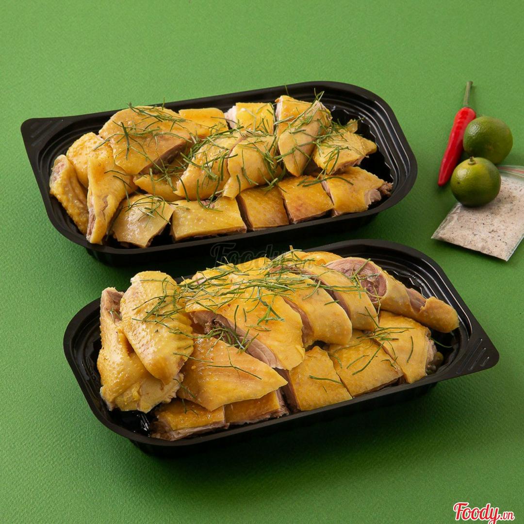 ga-luoc-nua-con-ga-u-muoi-nua-con