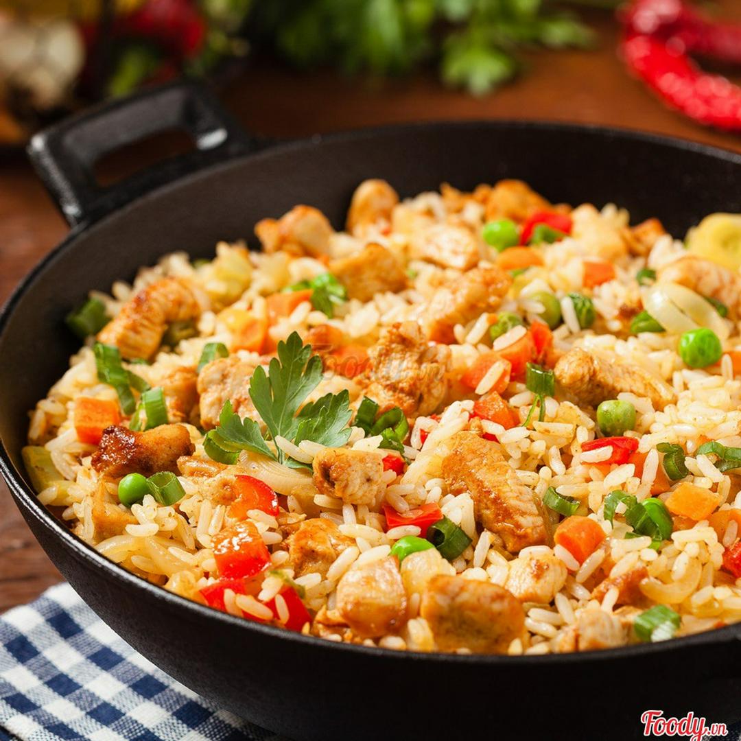 com-rang-thap-cam-tra-tac