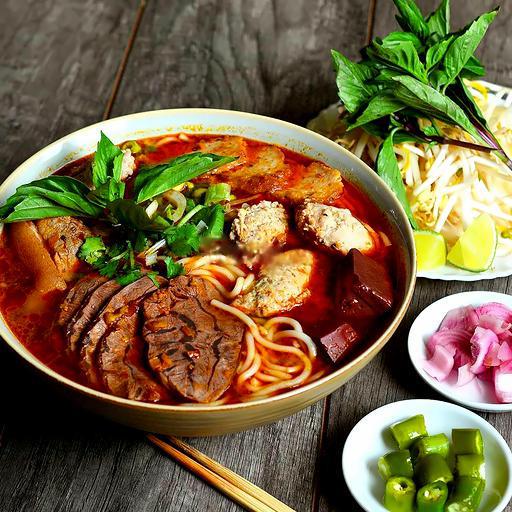 bun-bo-hue-to-ac-biet