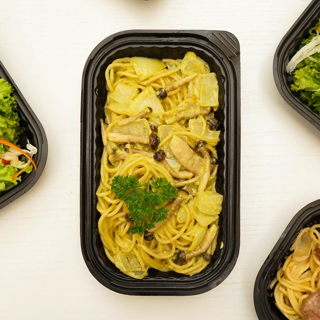 mi-y-sot-kem-nam-pesto