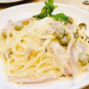 my-y-sot-jambong-kem-nam-carbonara