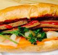 banh-mi-trung-cha