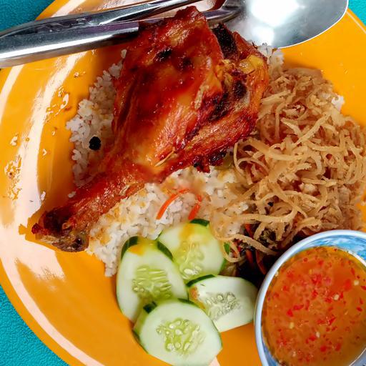 com-tam-ui-ga-nuong-bi