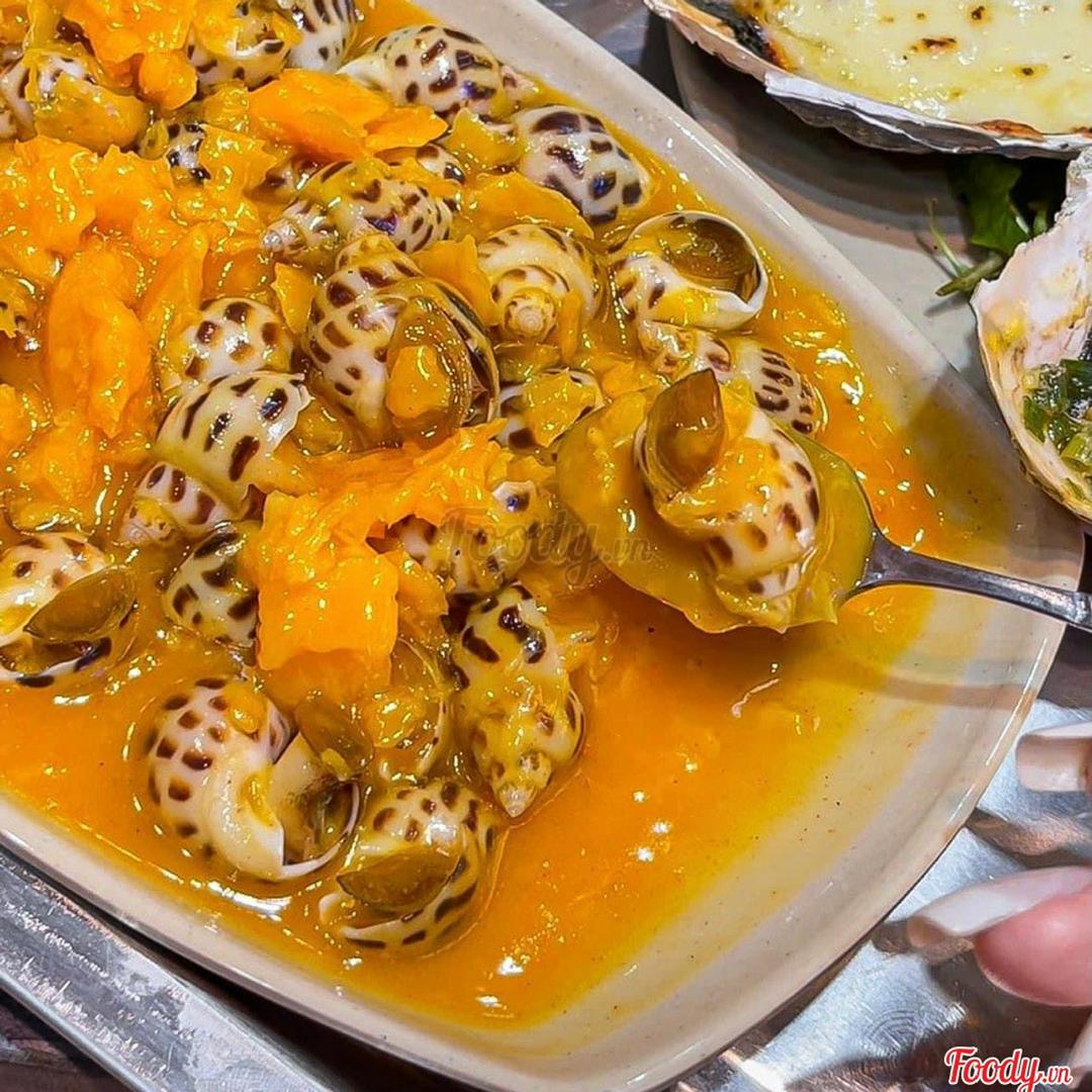 oc-huong-sot-trung-muoi