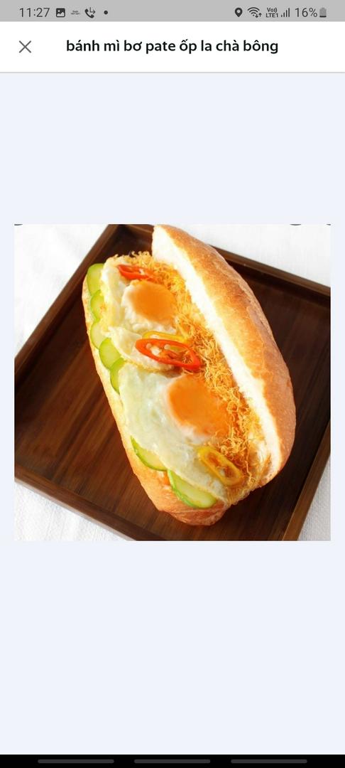 banh-mi-bo-pate-op-la-cha-bong