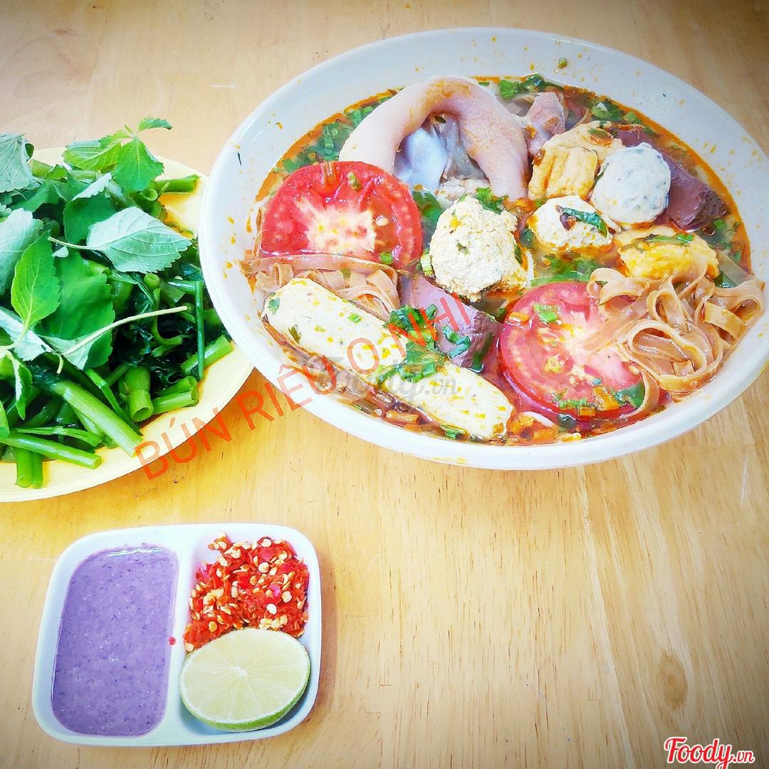 banh-a-cua-gio-hoac-xuong