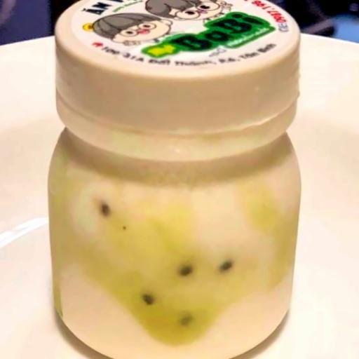 yogurt-deo-trai-cay-vi-ngau-nhien-1-hu