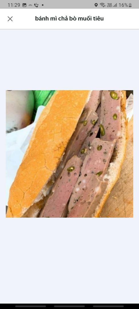 banh-mi-cha-bo-muoi-tieu