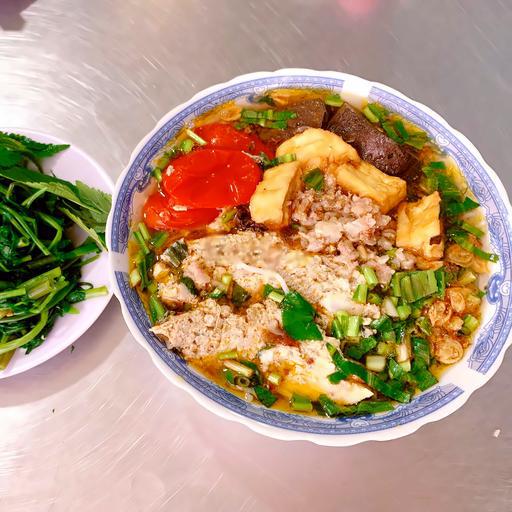 canh-bun-ac-biet-sieu-topping