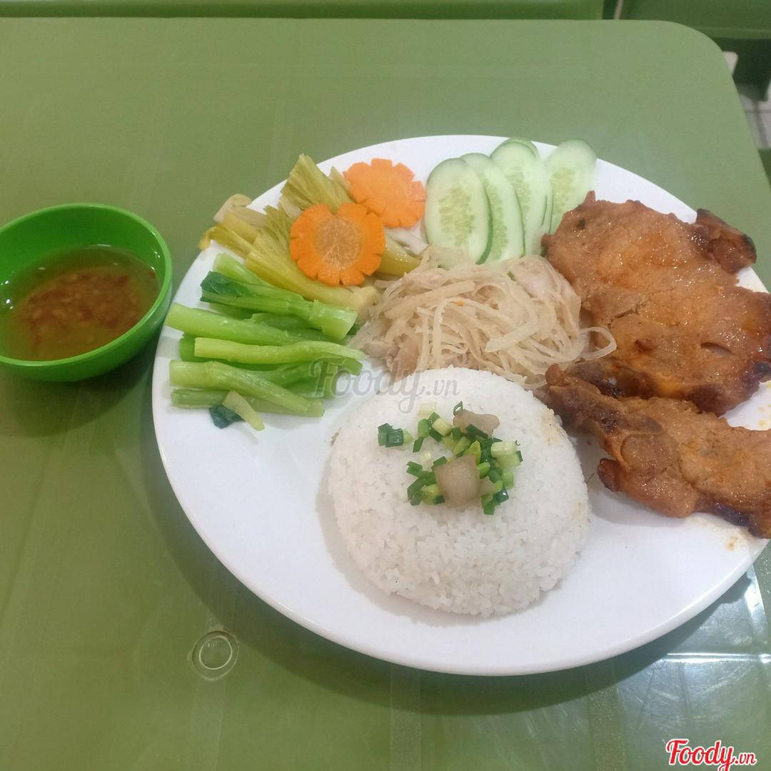 com-tam-suon-bi