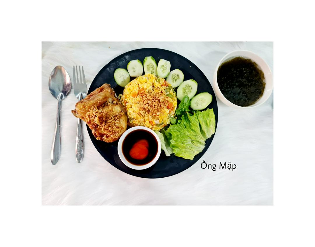 com-chien-ma-ui-canh-rong-bien