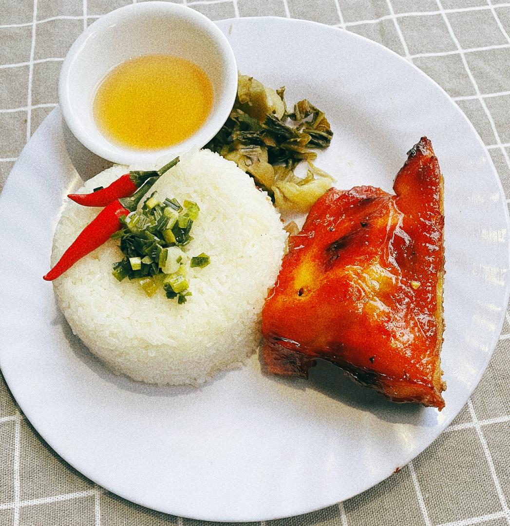 com-ga-quay-lu-ma-ui-opla