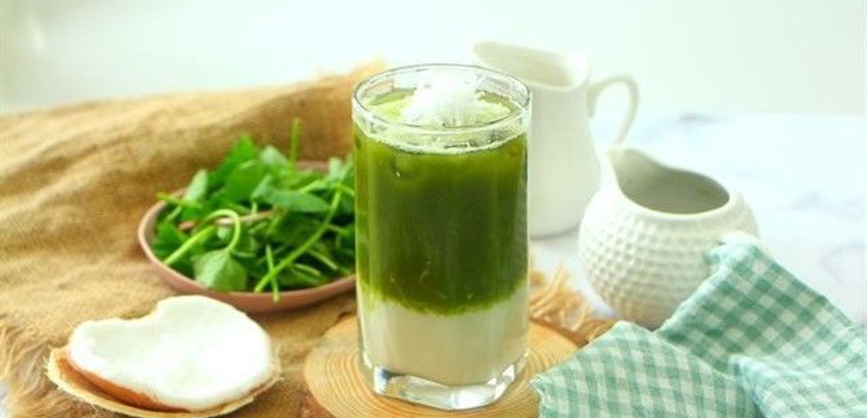 Rau-Má-Xanh-Mix---Rau-Má-Sữa-Dừa-&-Sinh-Tố---607-Lê-Văn-Lương