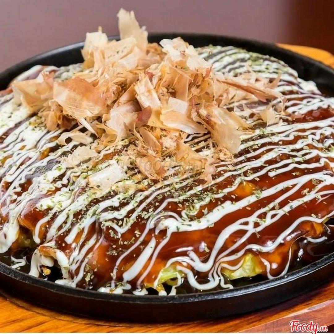 banh-xeo-cha-ca-chikuwa