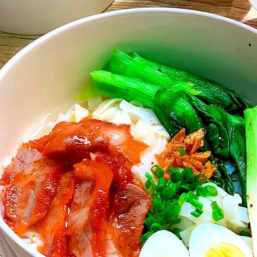 hu-tieu-mi-kho-xa-xiu-ga-xe