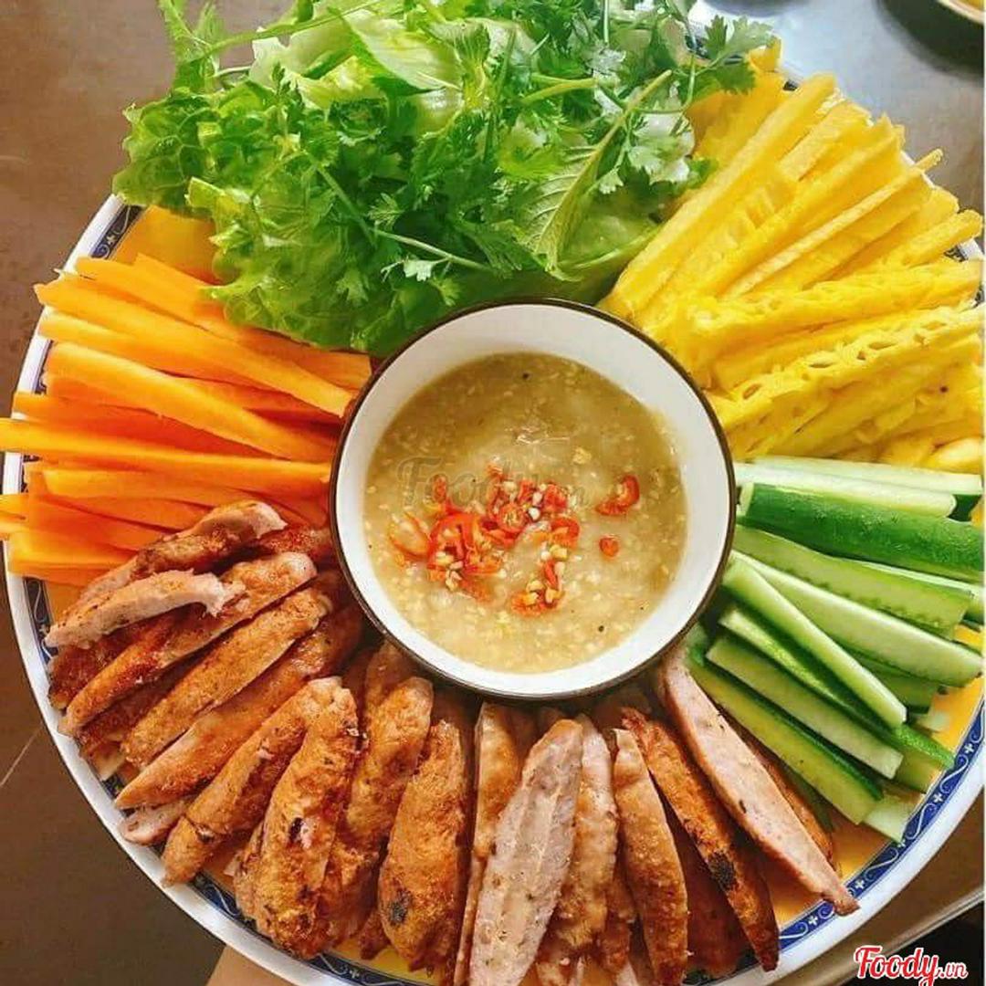 2-nem-nuong-nha-trang-2coca