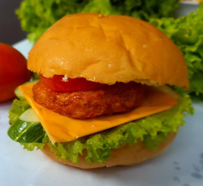 hamburger-hai-san-pho-mai-lat