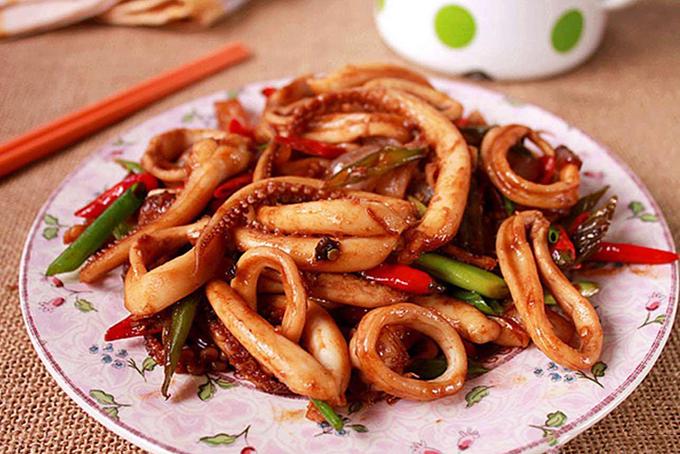 com-chien-muc-sot-tieu-en-tra-ao