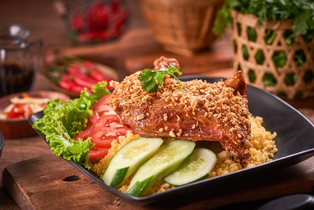 com-ga-chien-mam-toi