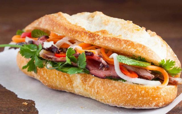 banh-mi-minh-thu-phu-dien