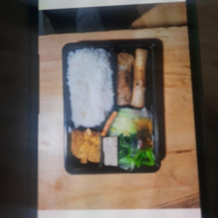 com-trang-nem-cuon-truyen-thong